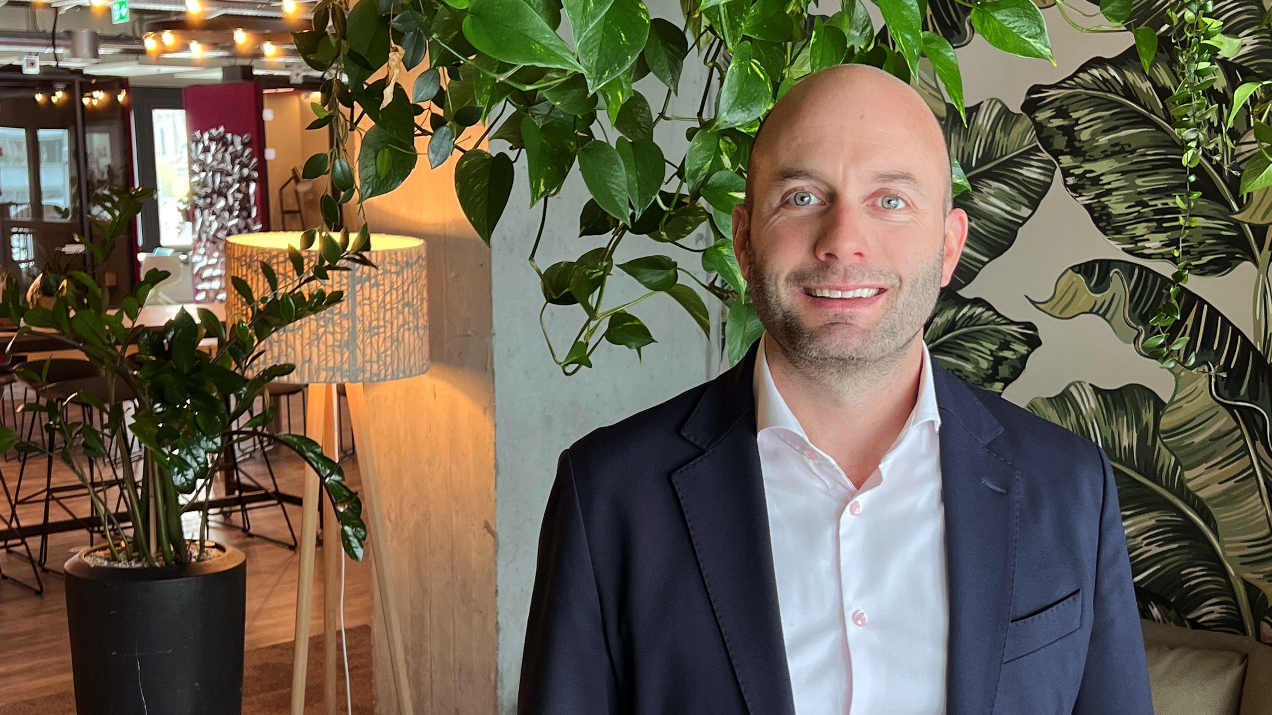 Portrait von Josua Regez, CEO isolutions