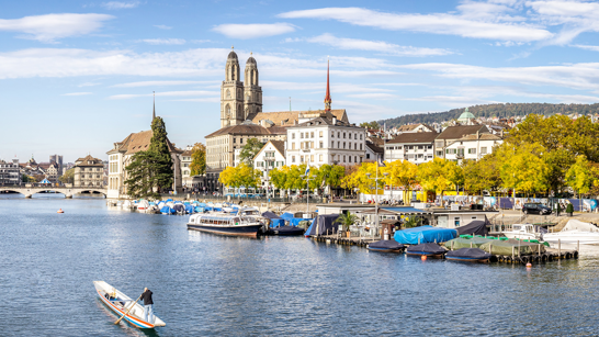 Public Sector Breakfast Header Zurich Ansicht von Zürich mit dem Fluss Limmat und der Altstadt