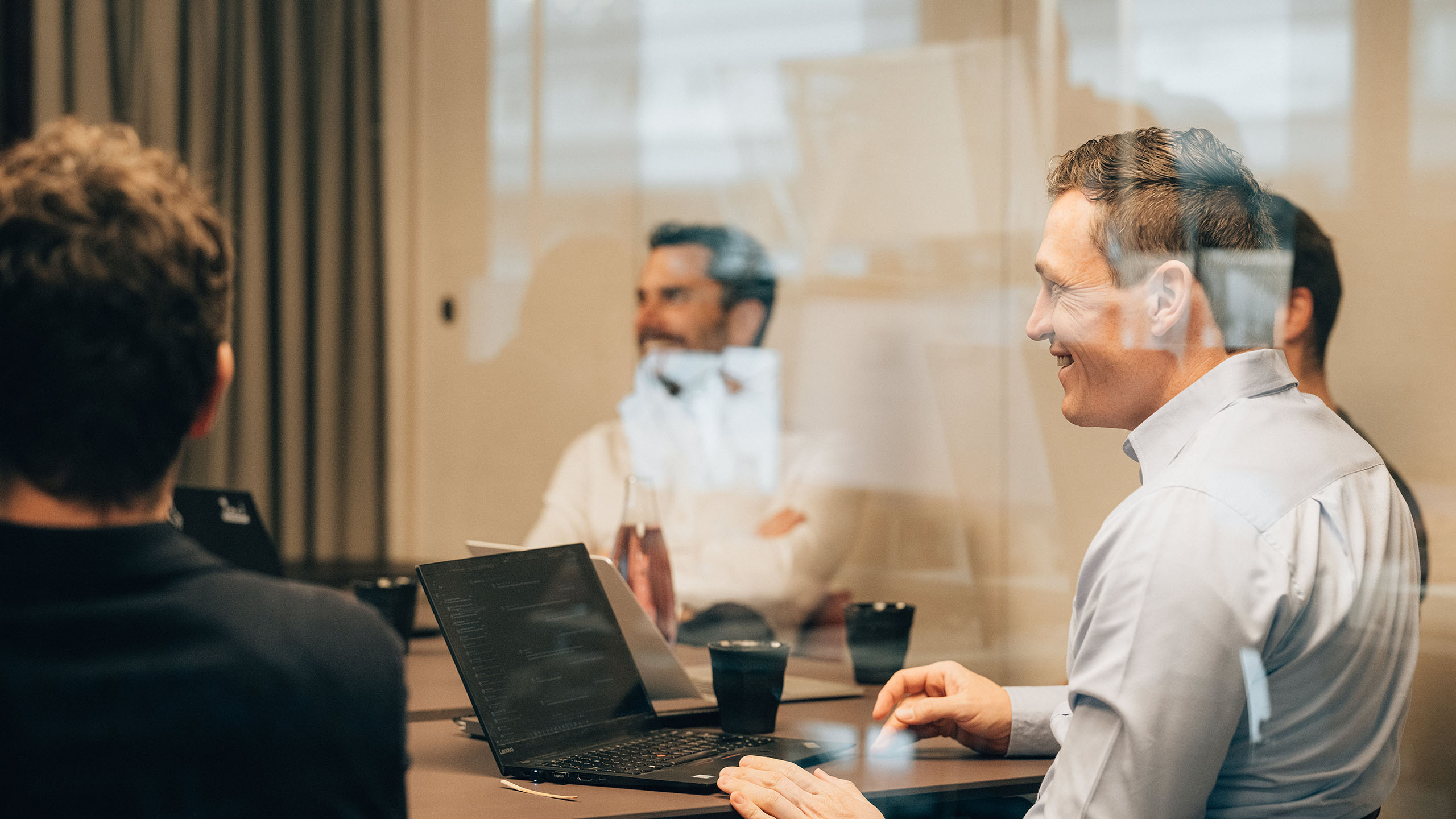 Meeting zum isolutions Angebot rund um das Thema Modern Work