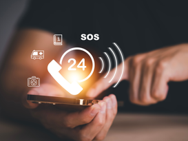 Microsoft Teams Emergency Call Mobiltelefon in Hand aus dem grafisch 24h Service erscheint